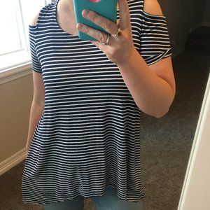 Jones NY: Cold Shoulder Navy Striped Swing Tee